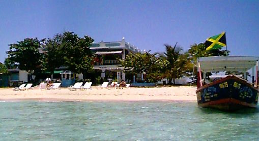 Travellers Beach Resort