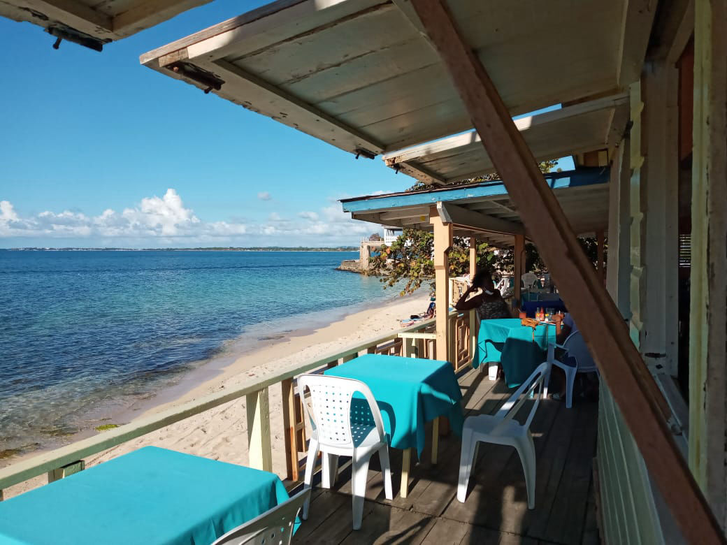 Canoe Beach Veranda - Negril Jamaica 