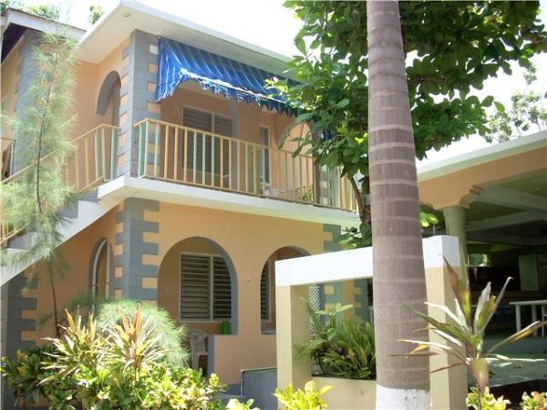 Eddie's Tigress 2 on Negril Jamaica's West End - Grounds View